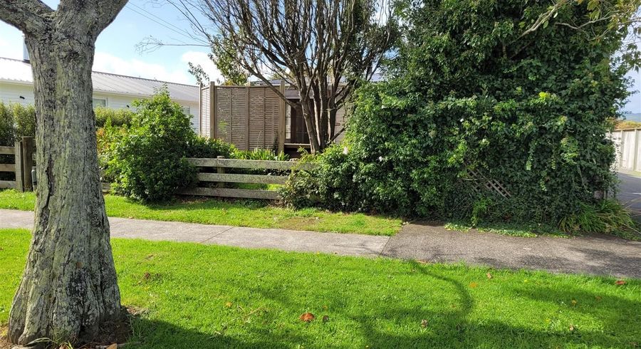  at 40 Papakura-Clevedon Road, Papakura