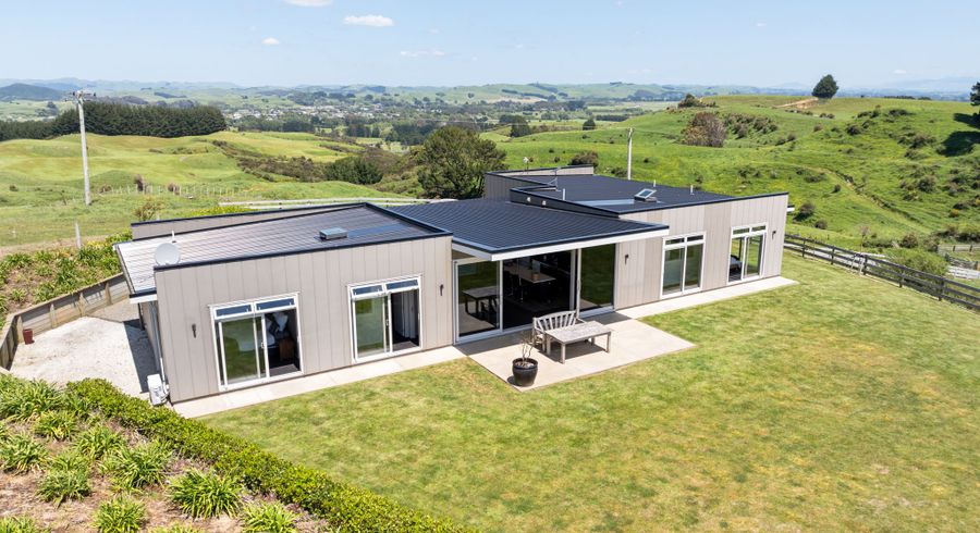  at 613 Ridge Road North, Pahiatua, Tararua, Manawatu / Whanganui