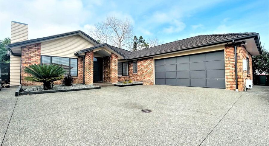  at 15 Willowbank Close, East Tamaki Heights, Manukau City, Auckland