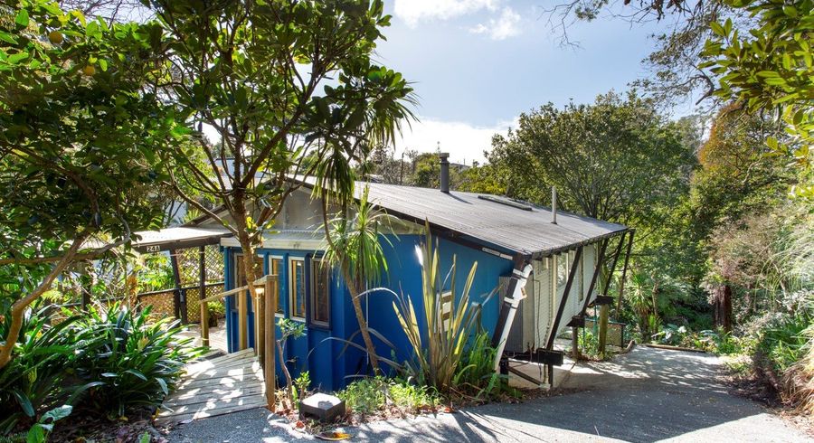  at 2/24 Marina Road, Torbay, Auckland