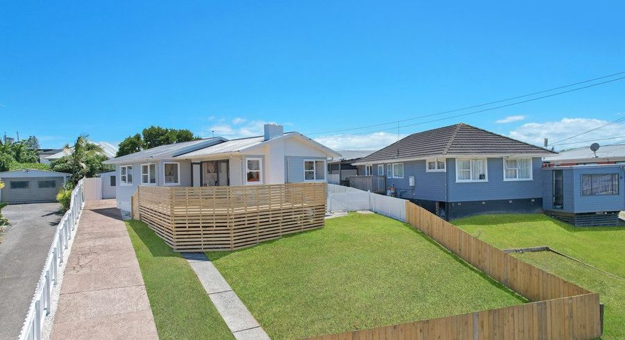  at 24 Halswell Street, Mangere East, Auckland