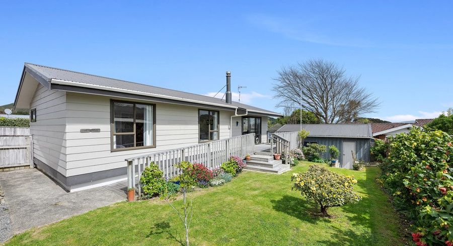  at 1/24 He Awa Crescent, Waikanae