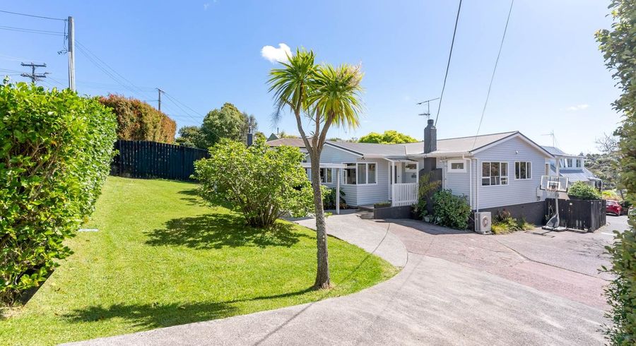  at 1/107 Browns Bay Road, Browns Bay, North Shore City, Auckland