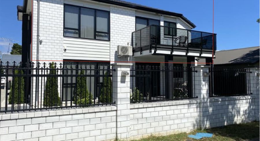 at 2/33 Hamilton Road, Papatoetoe, Manukau City, Auckland