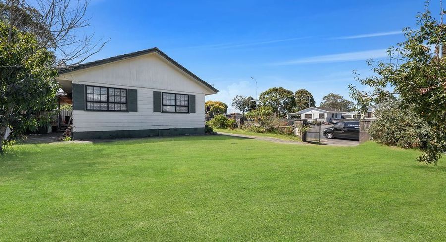  at 391 Roscommon Road, Clendon Park, Auckland