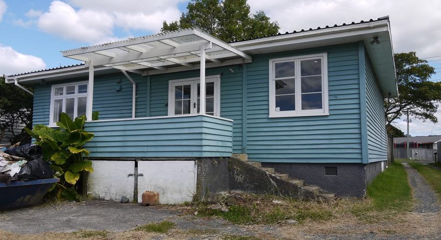  at 18 Woodglen Road, Glen Eden, Auckland