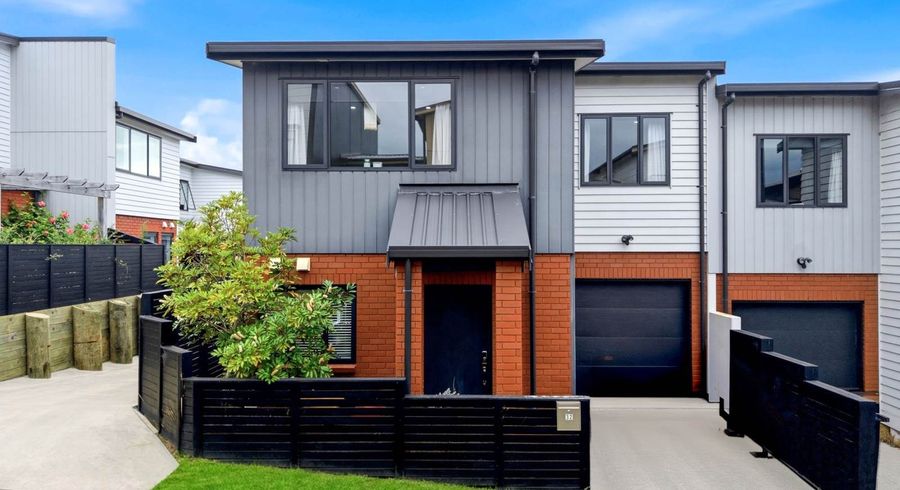  at 32 Bight Road, Long Bay, North Shore City, Auckland