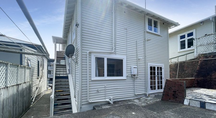  at B/17 Hankey Street, Mount Cook, Wellington, Wellington