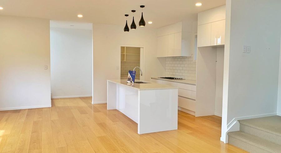  at 1/2A SUNNYNOOK ROAD, Sunnynook, Auckland