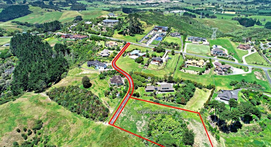  at 572 REDOUBT RD, Totara Park, Auckland