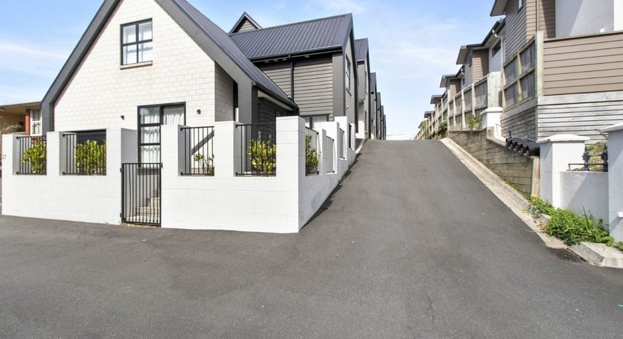  at 2/27 Seddon Road, Frankton, Hamilton