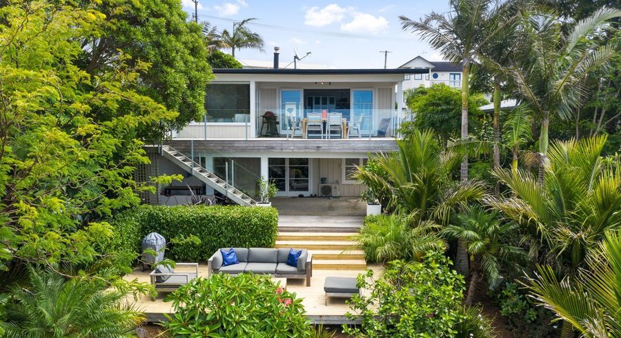  at 11 Melandra Road, Stanmore Bay, Whangaparaoa