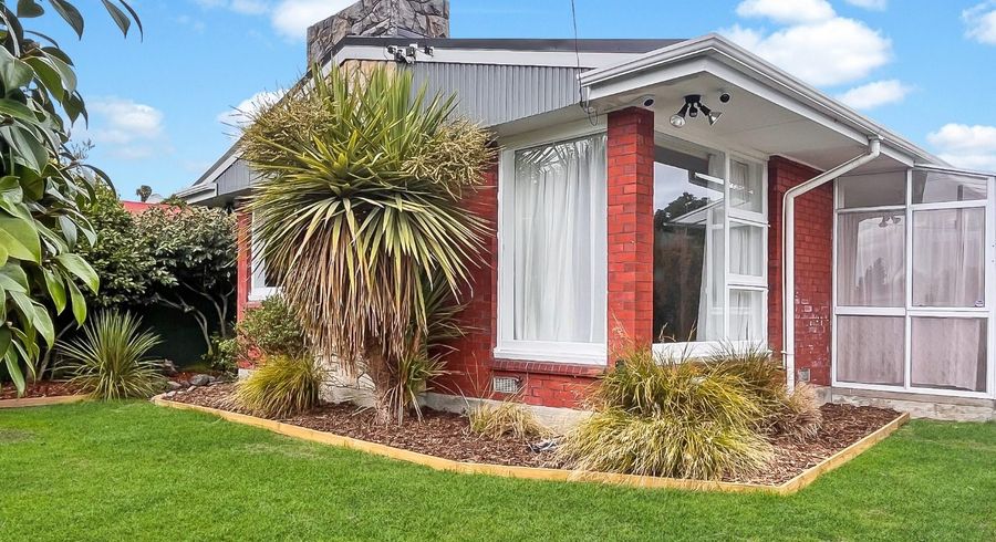  at 180 Centaurus Road, St. Martins, Christchurch City, Canterbury
