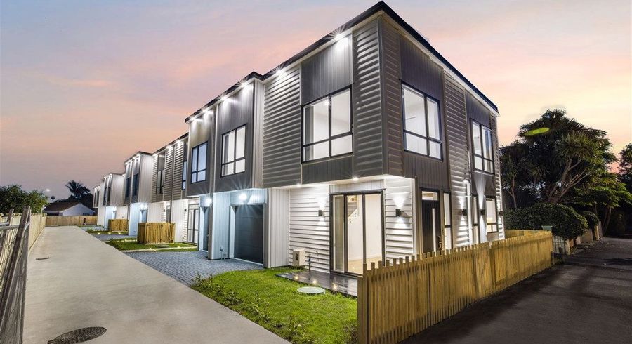  at 1/48 Victor Street, Avondale, Auckland