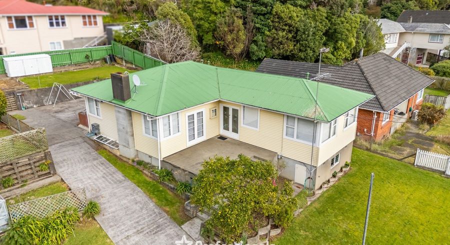  at 70 Hay Street, Naenae, Lower Hutt, Wellington