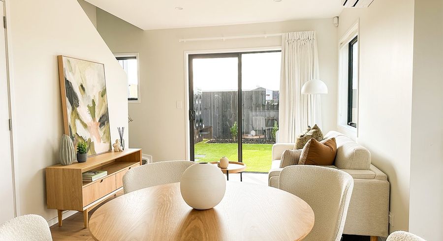  at Townhouse 8, 48 Moire Road, Massey, Waitakere City, Auckland