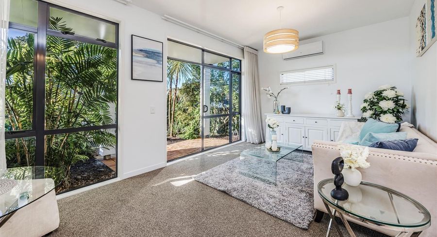  at 66/2 Armoy Drive, Dannemora, Manukau City, Auckland