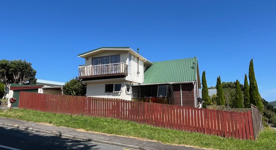  at 2 Mervyn Place, Plimmerton, Porirua, Wellington