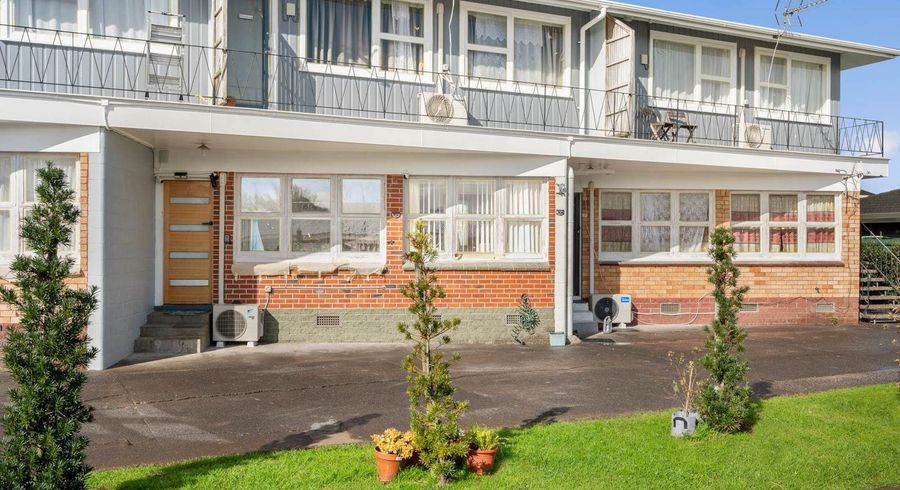  at 2/243A St George Street, Papatoetoe, Manukau City, Auckland