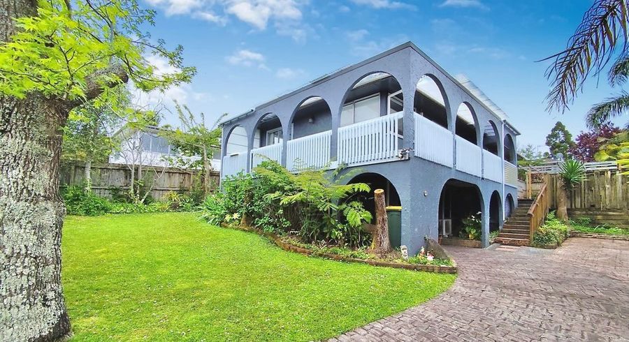  at 29 Staincross Street, Blockhouse Bay, Auckland City, Auckland