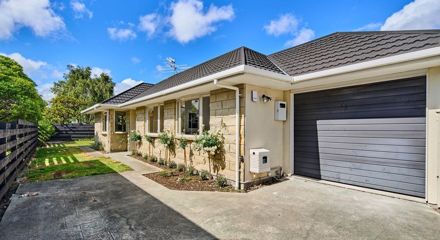  at 2/13 Derwent Lee Grove, Epuni, Lower Hutt