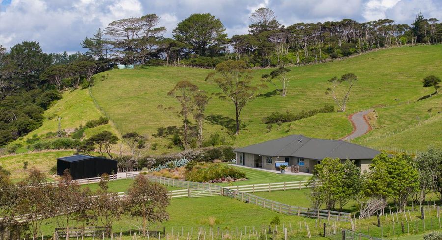  at 200e Valley Road, Waimauku, Rodney, Auckland