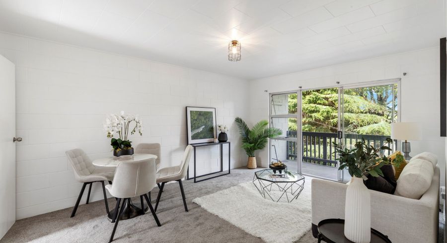  at 8/28 Locarno Avenue, Sandringham, Auckland