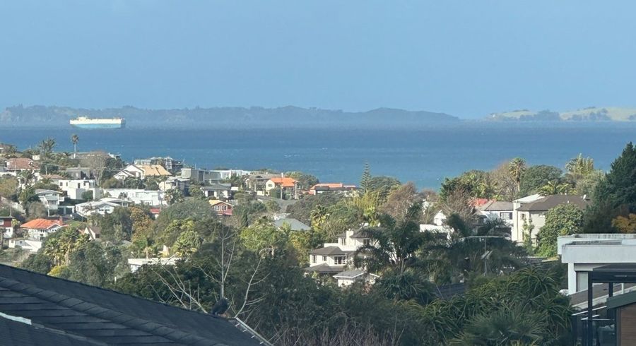  at 1B Adelie Place, Murrays Bay, North Shore City, Auckland