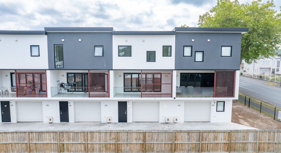  at 2/45 Fifth Avenue, Enderley, Hamilton, Waikato