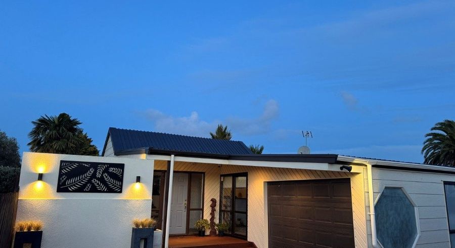  at 2/436 Great South Road, Opaheke, Papakura, Auckland
