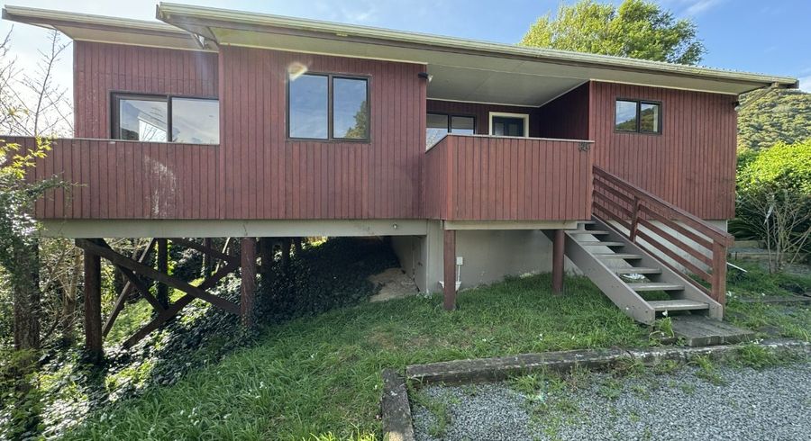  at 80 Hazlewood Avenue, Karori, Wellington