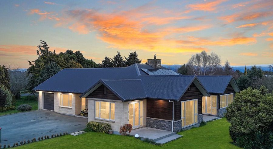  at 4 Coles Street, Saint Andrews, Waimate, Canterbury