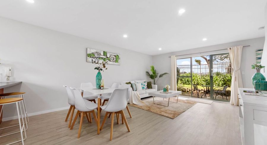 at 32/42 Holly Street, Avondale, Auckland