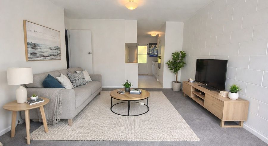  at 3/767 Beach Road , Browns Bay, North Shore City, Auckland