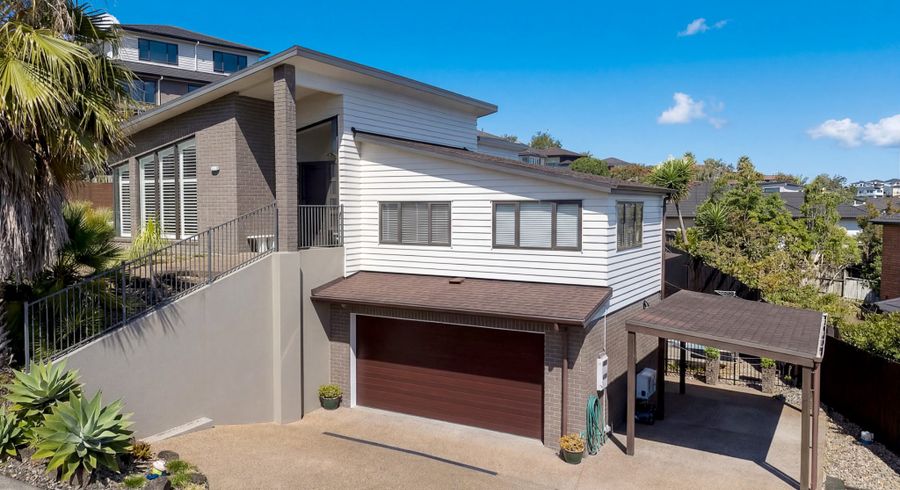  at 77 San Marino Drive West, Henderson, Waitakere City, Auckland