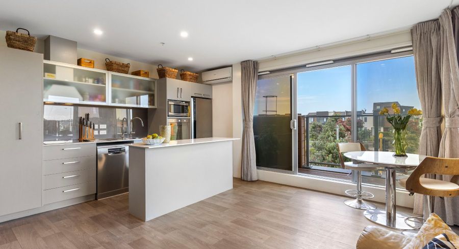  at 102a/160 Hobsonville Point Road, Hobsonville, Waitakere City, Auckland