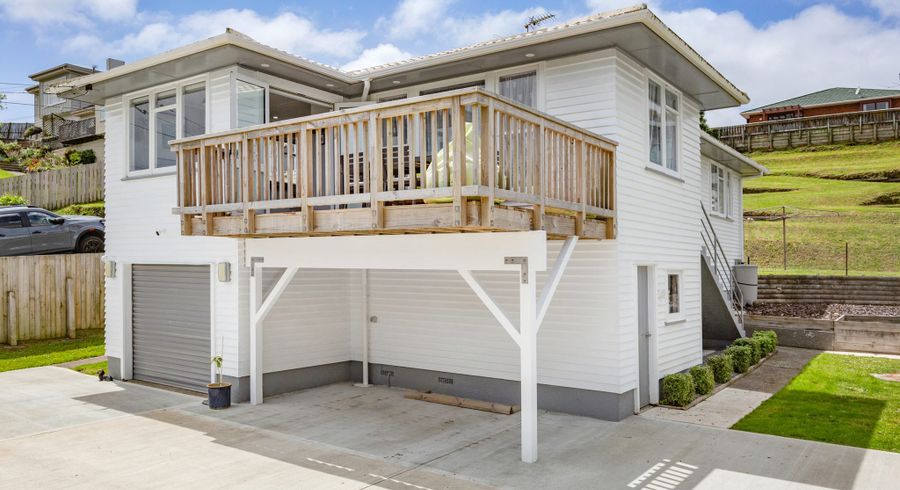  at 35 Duncan Street, Tawa, Wellington