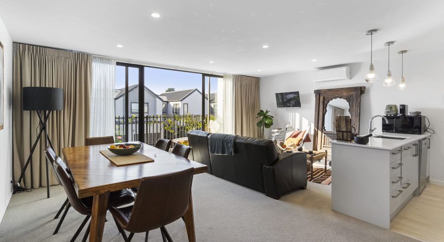  at 2/5 Paketai Lane, Beachlands, Auckland