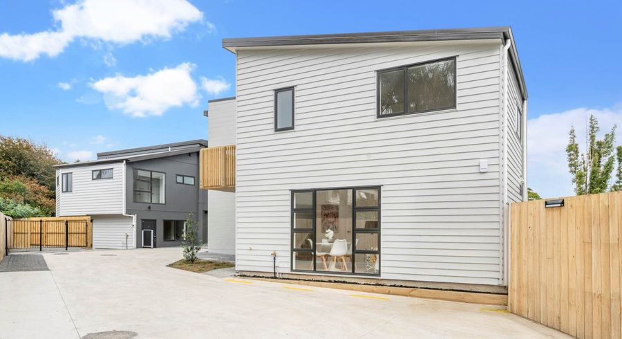  at Lot1&11/15 Oakland Avenue, Papatoetoe, Manukau City, Auckland