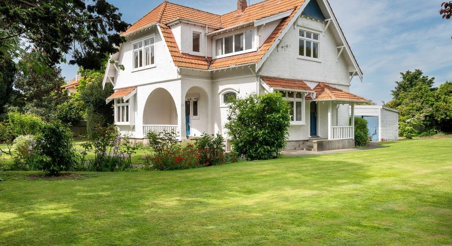  at 903 Caroline Road, Mayfair, Hastings