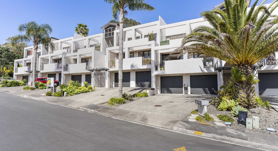  at 9/8 Monte Cassino Place, Birkdale, Auckland