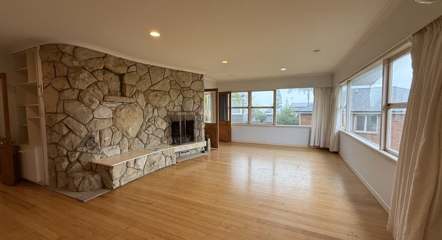  at 13 Peter Terrace, Castor Bay, North Shore City, Auckland
