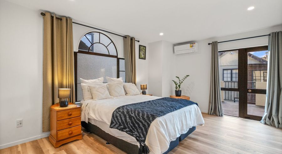  at 3/19 Langana Avenue, Browns Bay, North Shore City, Auckland