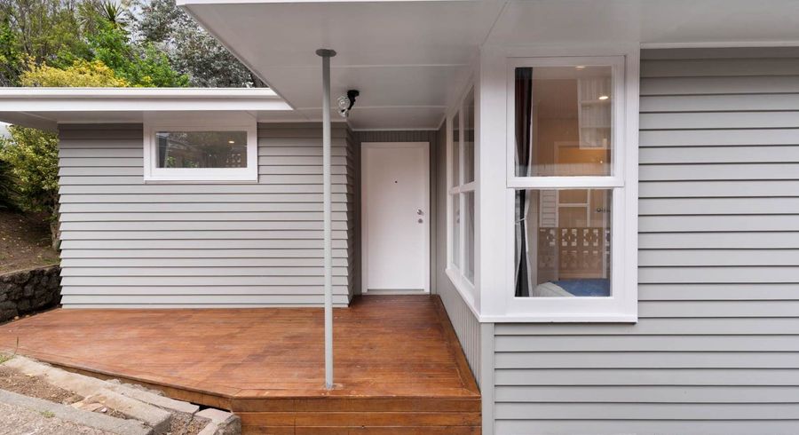  at 576 Glenfield Road, Glenfield, North Shore City, Auckland