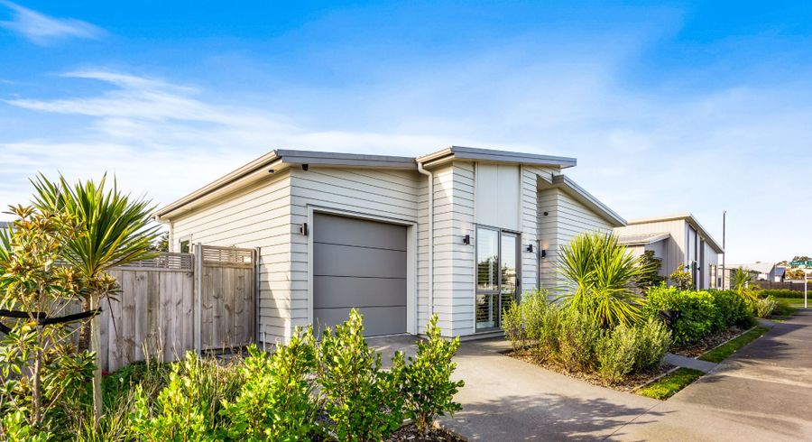  at 15A Marine Garden Crescent, Beachlands, Auckland