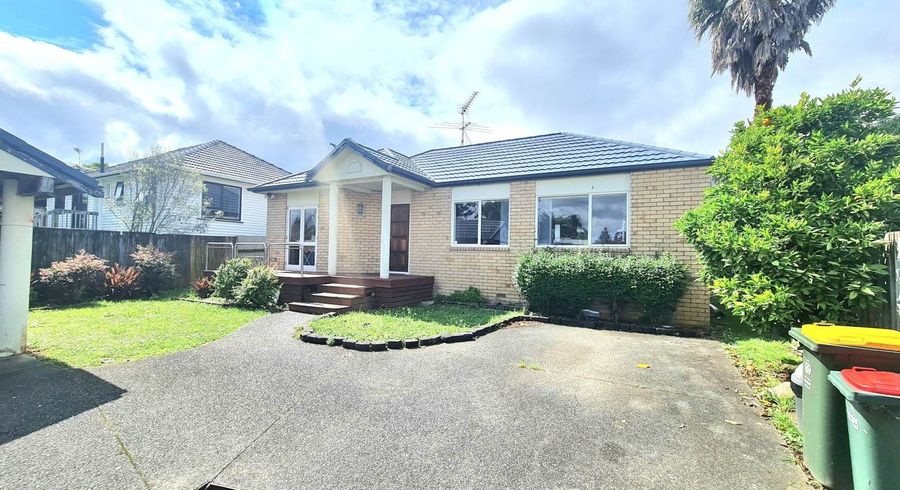  at 2/58 Wallace Road, Papatoetoe, Manukau City, Auckland