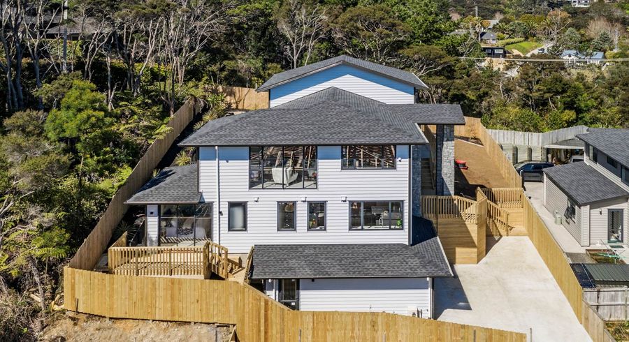  at 5 Mackay Drive, Greenhithe, Auckland