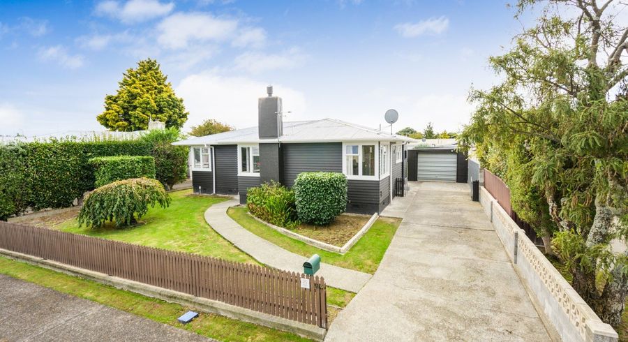  at 19 Sefton Avenue, Highbury, Palmerston North, Manawatu / Whanganui