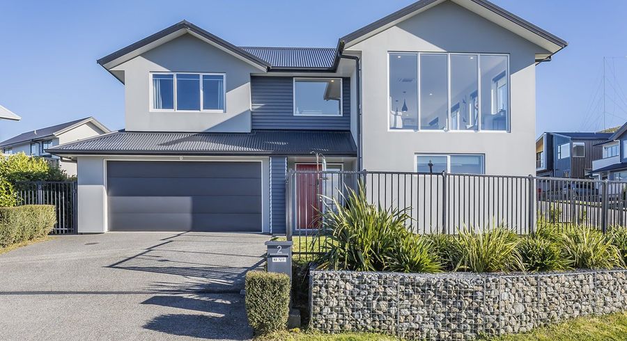  at 2 Promontory Crescent, Newlands, Wellington