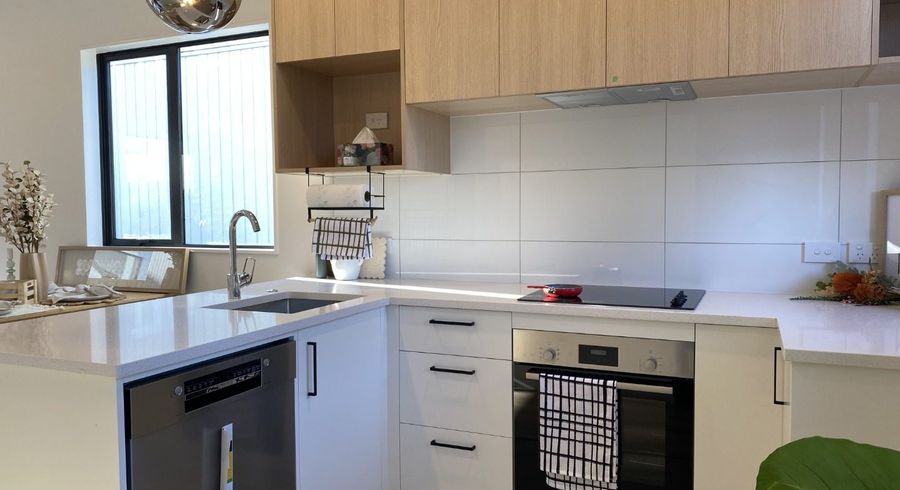  at 27 Paetai Lane, Te Atatu Peninsula, Waitakere City, Auckland